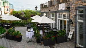 Léo Boire & Manger - extérieur Westin Tremblant